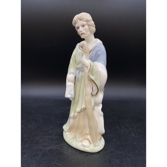 International Bazaar Pastel Nativity JOSEPH 9” Replacement Piece - Picture 1 of 8